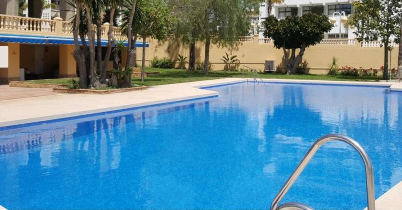 Appartement Estudio Puerto Marina à Benalmádena Extérieur photo