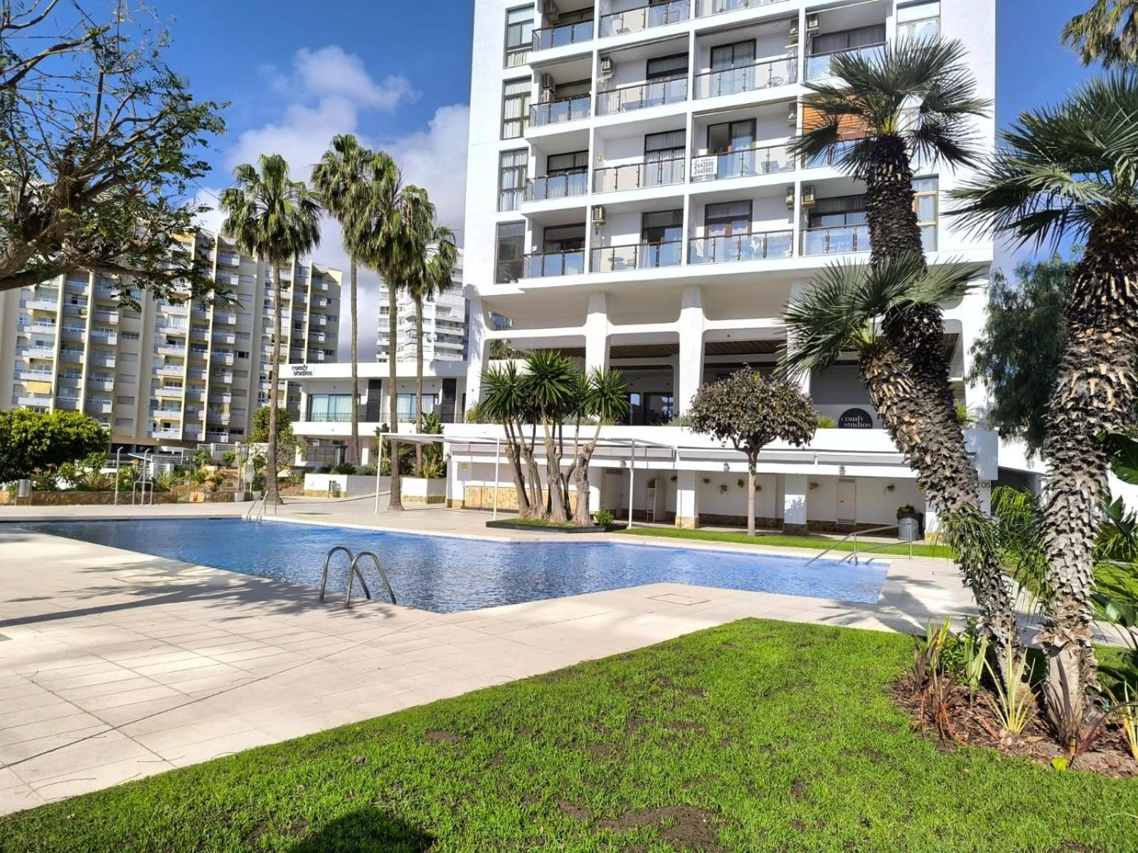 Appartement Estudio Puerto Marina à Benalmádena Extérieur photo